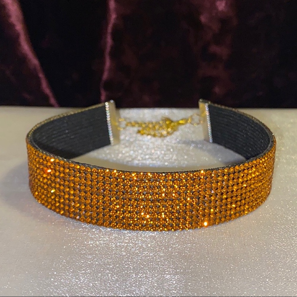 Crystarella Choker 🧡